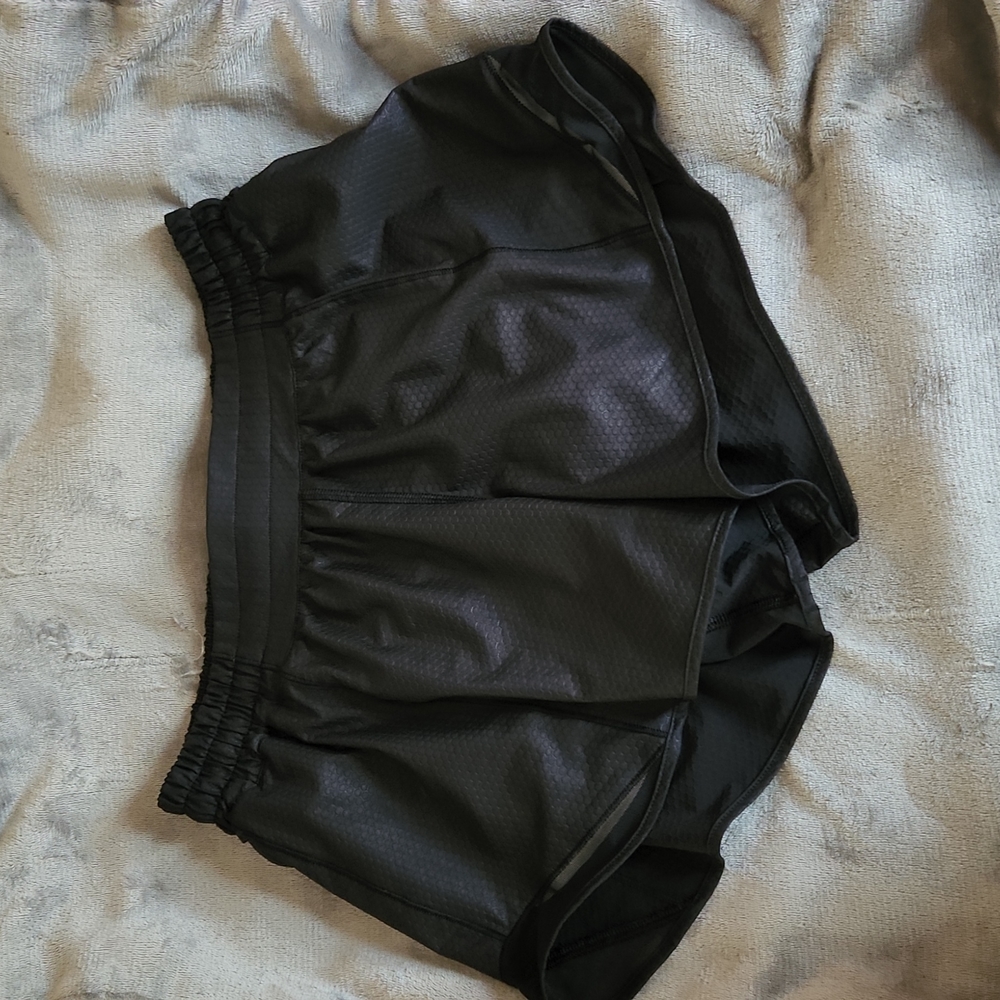 Lululemon hotty hots